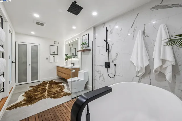 $995,000 | 7249 Wild Currant Way, Oakland, CA 94611