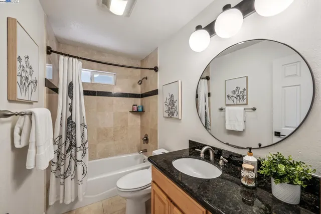 $995,000 | 7249 Wild Currant Way, Oakland, CA 94611