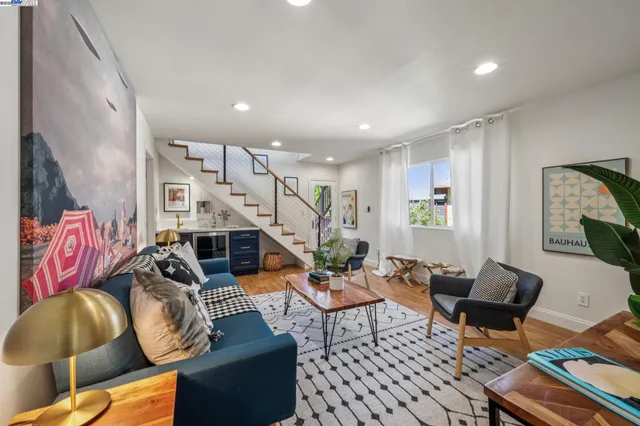 $995,000 | 7249 Wild Currant Way, Oakland, CA 94611