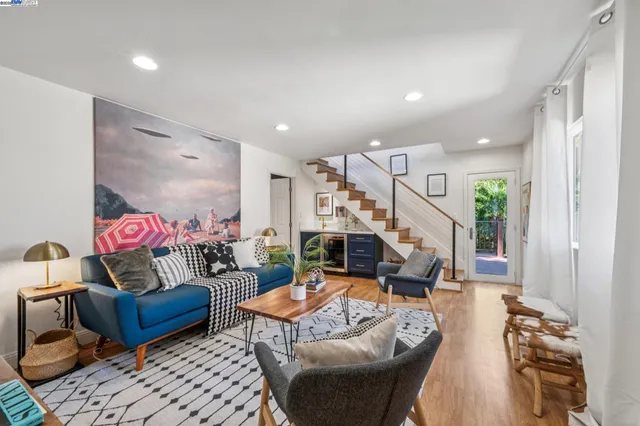 $995,000 | 7249 Wild Currant Way, Oakland, CA 94611