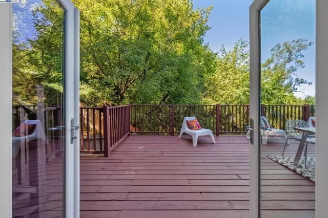 $995,000 | 7249 Wild Currant Way, Oakland, CA 94611