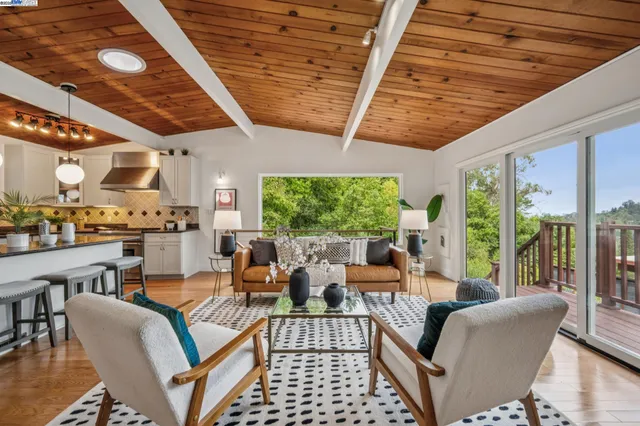 $995,000 | 7249 Wild Currant Way, Oakland, CA 94611