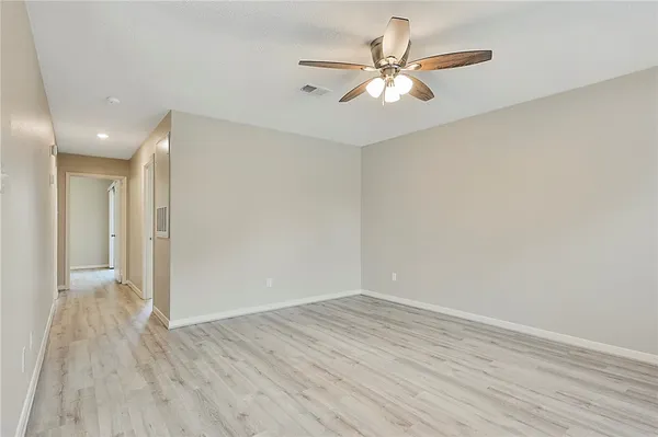 $1,300 | 805 San Benito Drive, College Station, TX 77845
