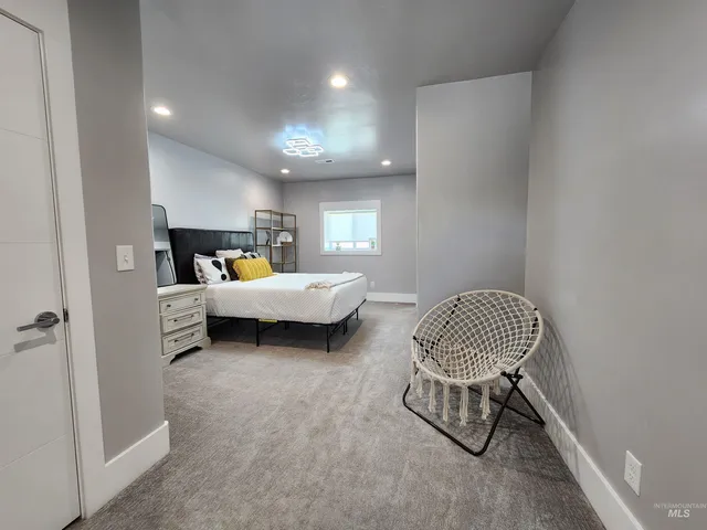 $695,000 | 150 West Main Street, Oakley, ID 83346