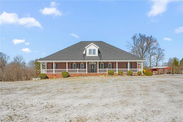 $775,000 | 259 Lynne Terry Drive, Thomasville, NC 27360