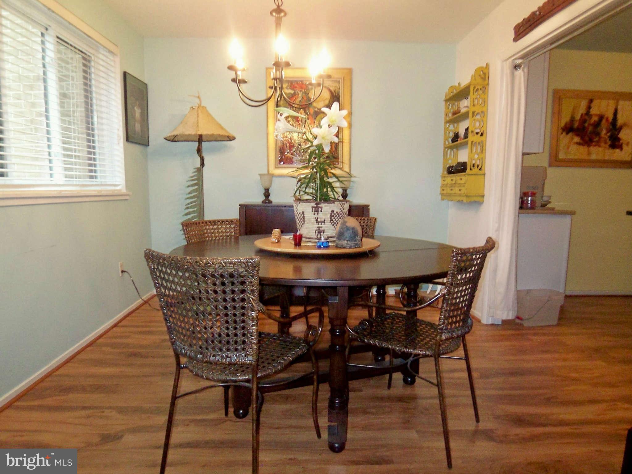 1621 Parkcrest Circle, Unit 101 Reston, VA 20190 - Photo 6 of 13 Dining Room