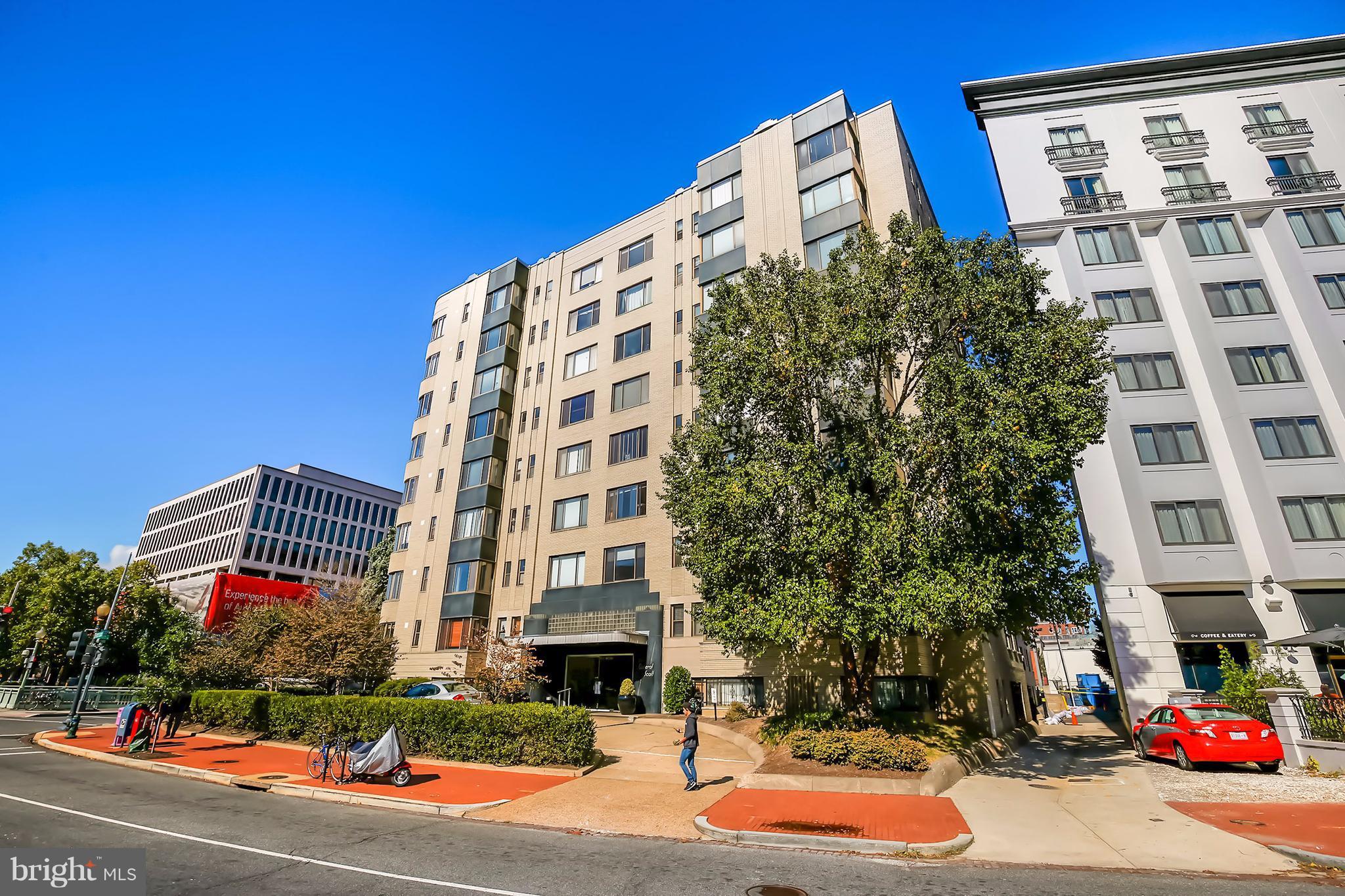 1 Scott Circle Northwest, Unit 213 Washington, DC 20005 - Photo 1 of 26 Exterior (Front)