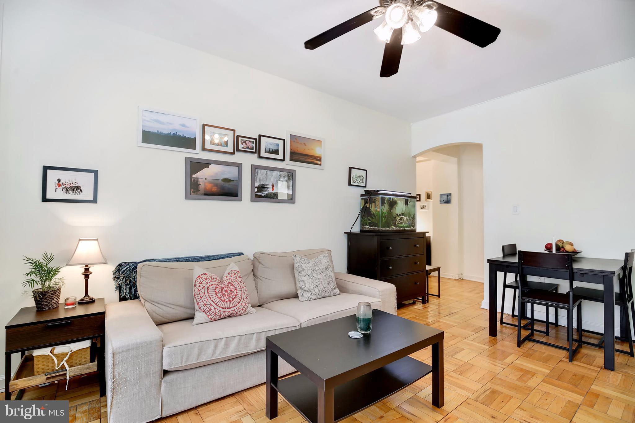 1 Scott Circle Northwest, Unit 213 Washington, DC 20005 - Photo 11 of 26 Living Room