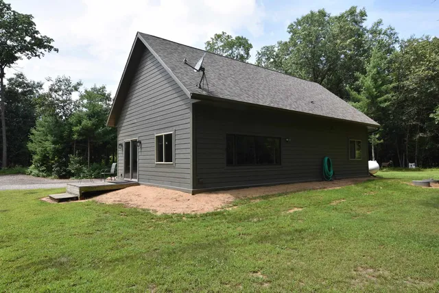 $775,000 | W8970 Cottonville Drive, Wautoma, WI 54982