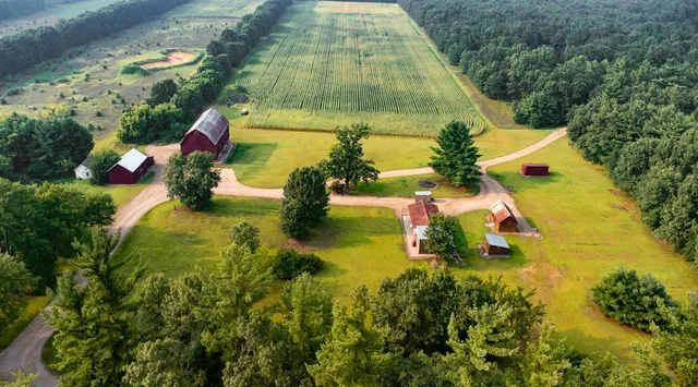 $775,000 | W8970 Cottonville Drive, Wautoma, WI 54982