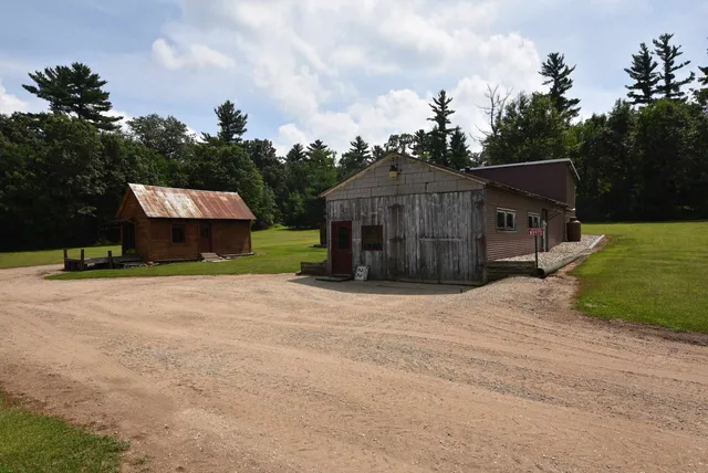 $775,000 | W8970 Cottonville Drive, Wautoma, WI 54982