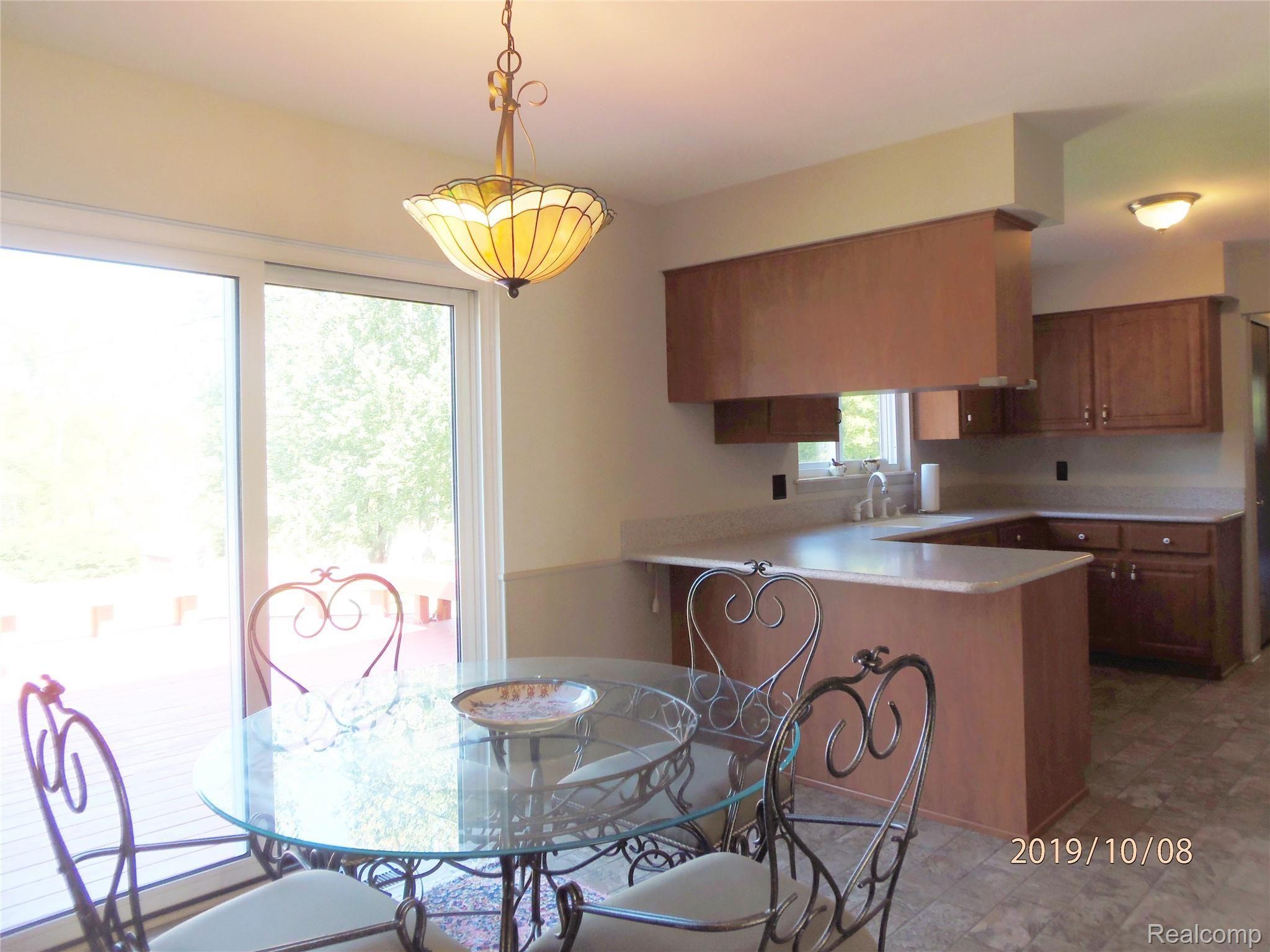 3630 Mason Road Howell, MI 48843 - Photo 4 of 27 masondr1.jpg