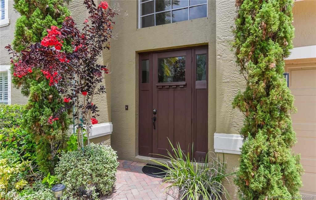 2029 Southwest Panther Trace Stuart, FL 34997 - Photo 2 of 46