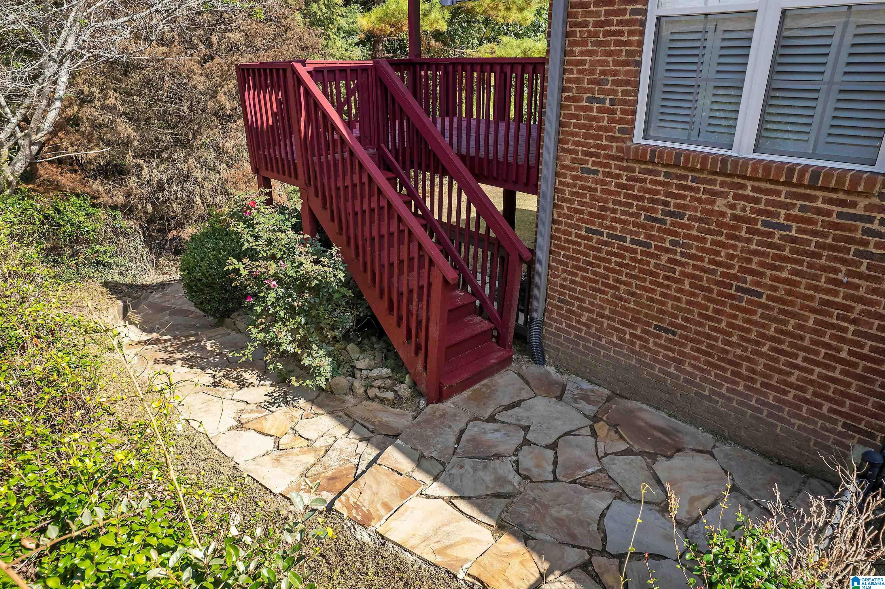 1125 Weybridge Way Pelham, AL 35124 - Photo 28 of 32