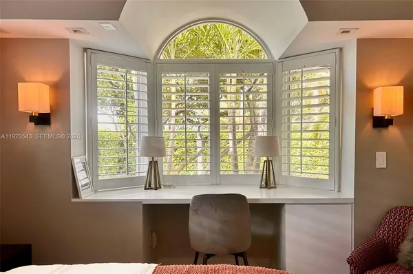 $20,000 | 375 Harbor Court, Key Biscayne, FL 33149