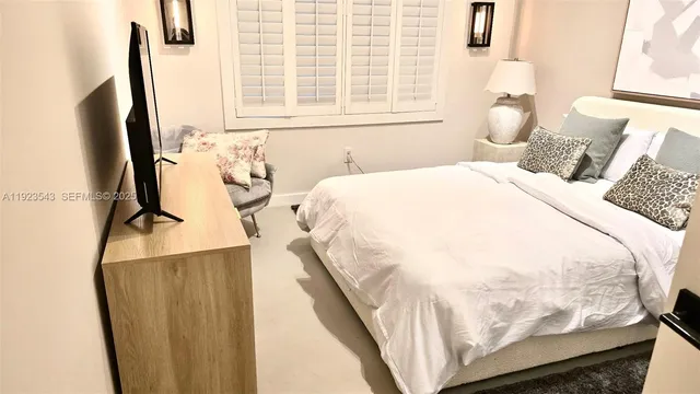 $21,500 | 375 Harbor Court, Key Biscayne, FL 33149