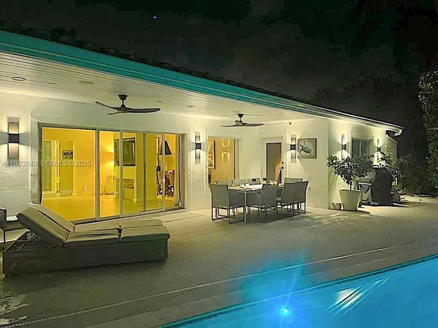 $21,500 | 375 Harbor Court, Key Biscayne, FL 33149