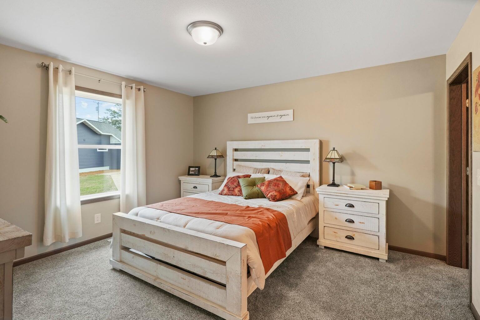 1284 Bluff Road Whitewater, WI 53190 - Photo 11 of 17 Primary Bedroom