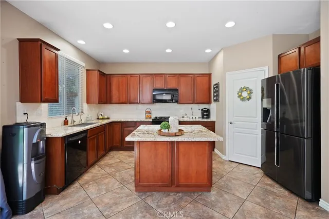 $659,999 | 34229 Larksburg Court, Lake Elsinore, CA 92532