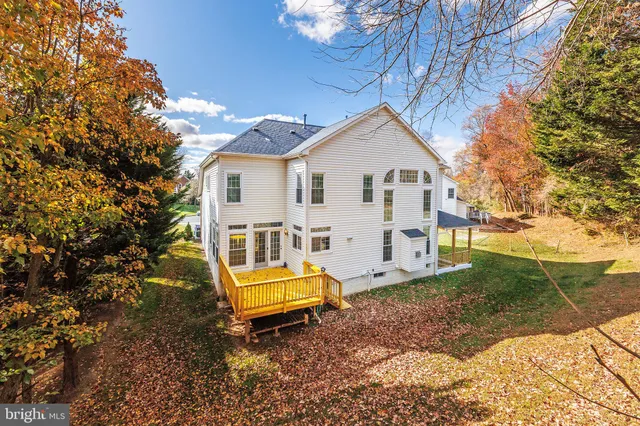 a view of outdoor space