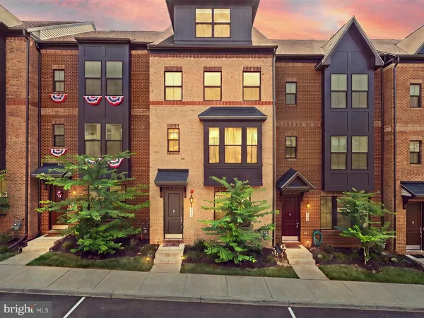 $843,999 | 7277 Nittany Lane, Alexandria, VA 22306
