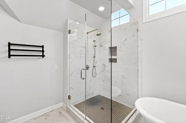 $1,450,000 | 307 Lantern Ridge Lane, Cary, NC 27519