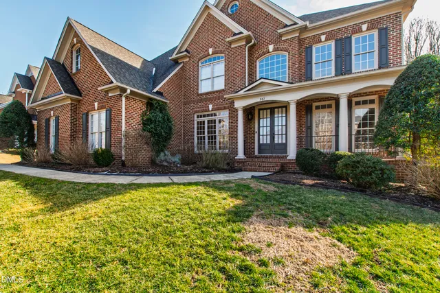 $1,450,000 | 307 Lantern Ridge Lane, Cary, NC 27519