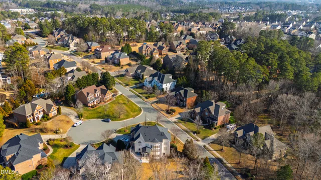 $1,450,000 | 307 Lantern Ridge Lane, Cary, NC 27519