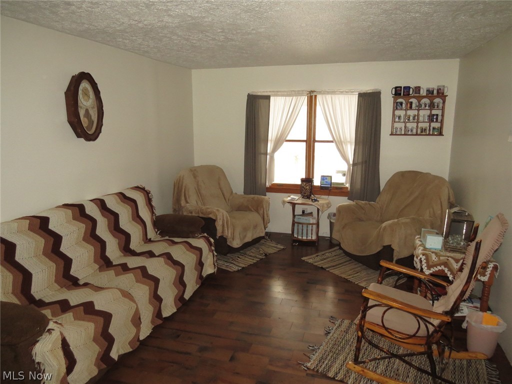 9205 March Road Northeast East Rochester, OH 44625 - Photo 11 of 16 Gallery Image 11