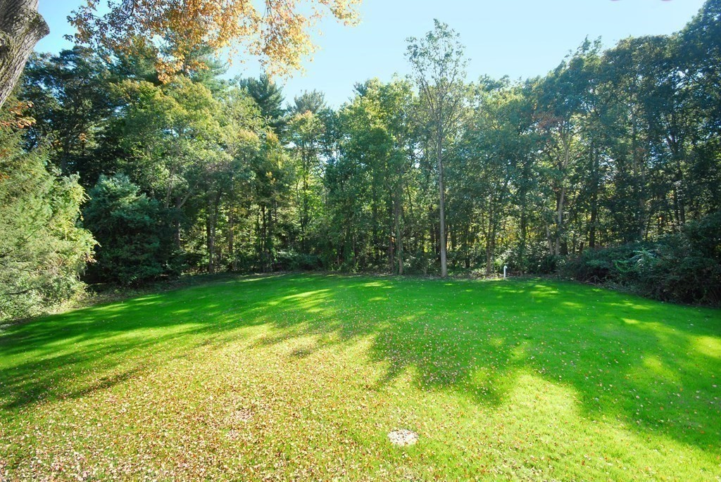 281 Laws Brook Road Concord, MA 01742 - Photo 40 of 41 Gallery Image 40