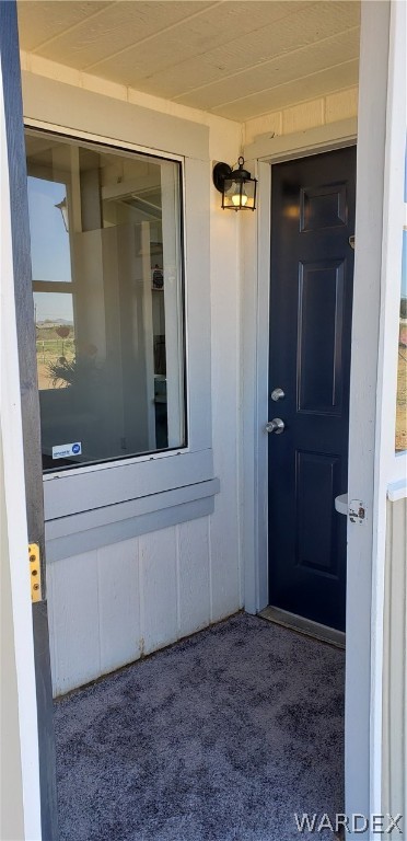 897 South Verde Road Golden Valley, AZ 86413 - Photo 3 of 49 Private entry to home