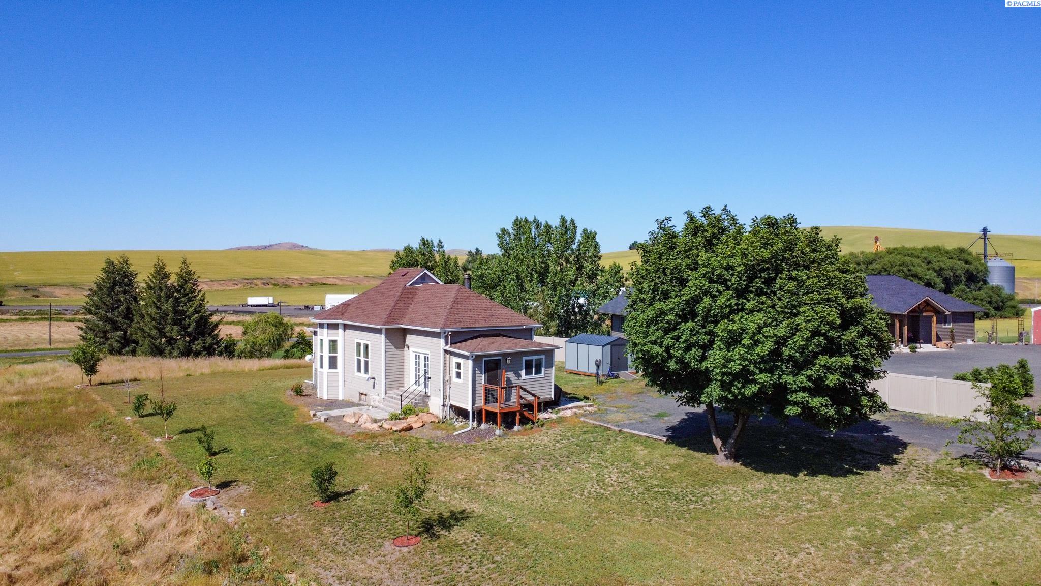 903 Vulcan Street Colton, WA 99113 - Photo 1 of 16 Gallery Image 1