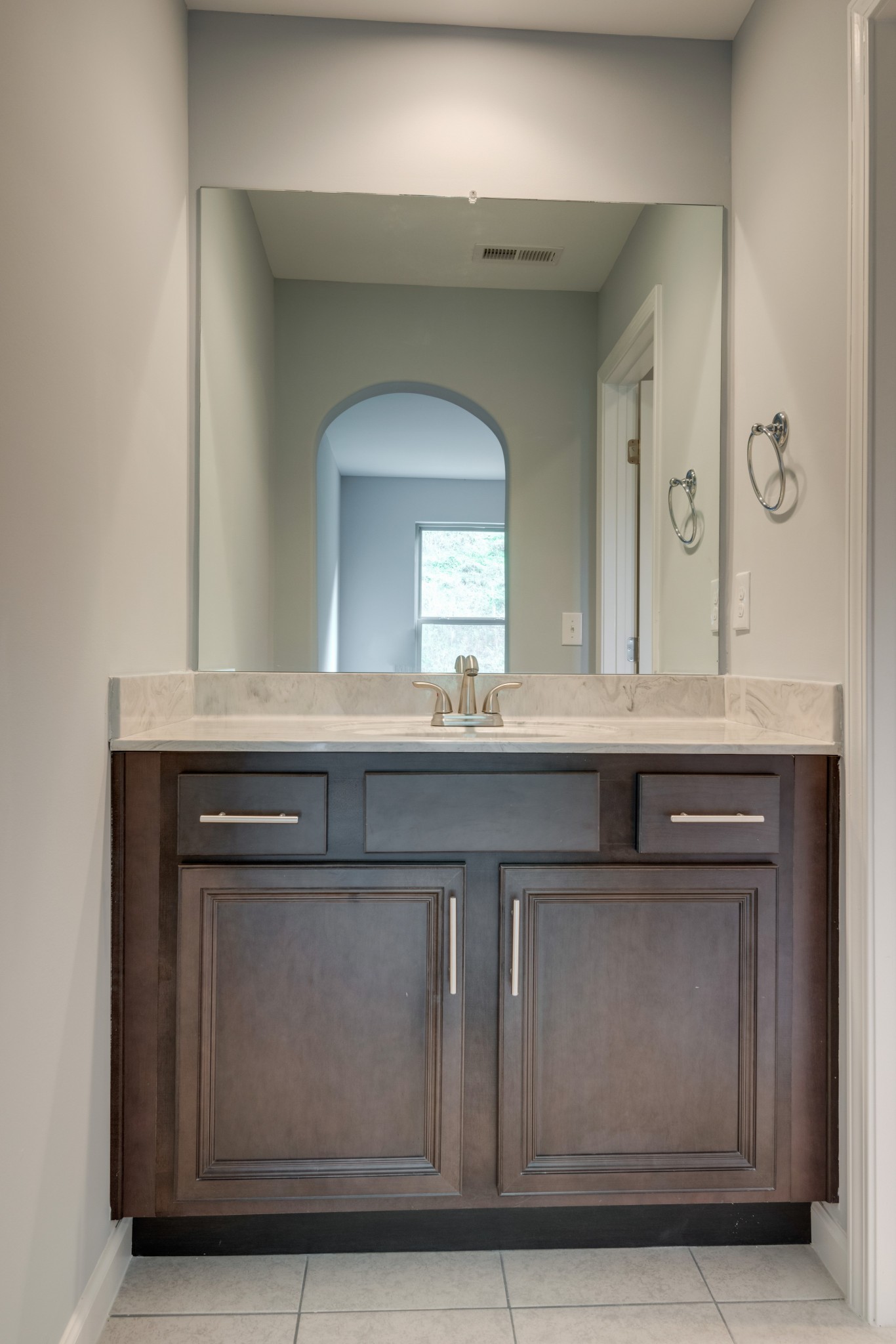 18 Hon Circle Murfreesboro, TN 37128 - Photo 28 of 30 a bathroom with a sink and a mirror