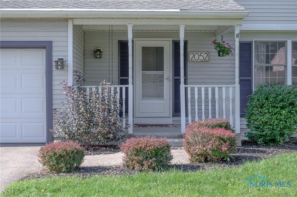 2052 Kellerston Road Maumee, OH 43537 - Photo 4 of 22 Gallery Image 4