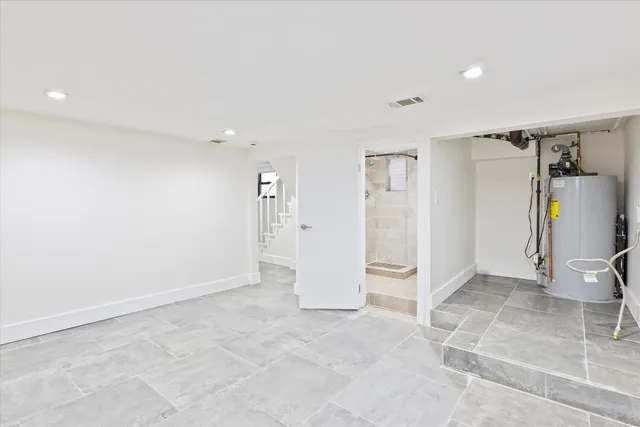 $995,888 | 3014 Brighton 1st Street | Brighton Beach