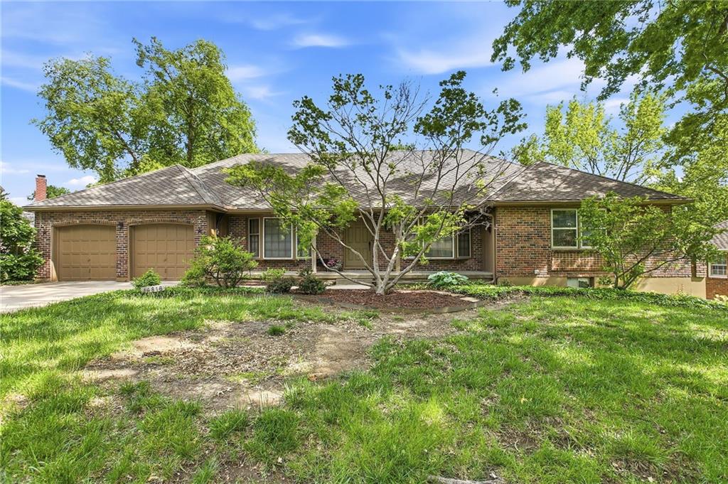 14818 East Covington Road Independence, MO 64055 - Photo 1 of 40