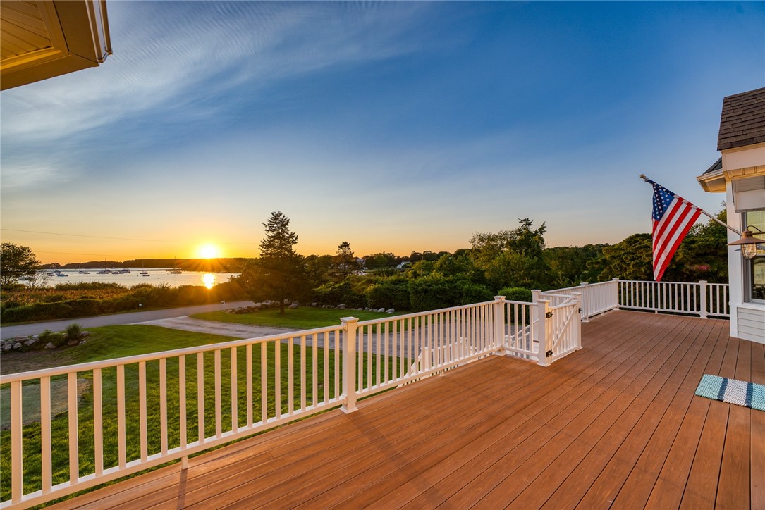 112 Avondale Road Westerly, RI 02891 - Photo 14 of 46