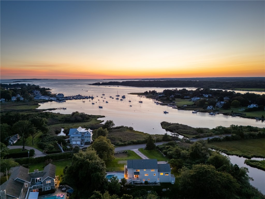 112 Avondale Road Westerly, RI 02891 - Photo 19 of 46