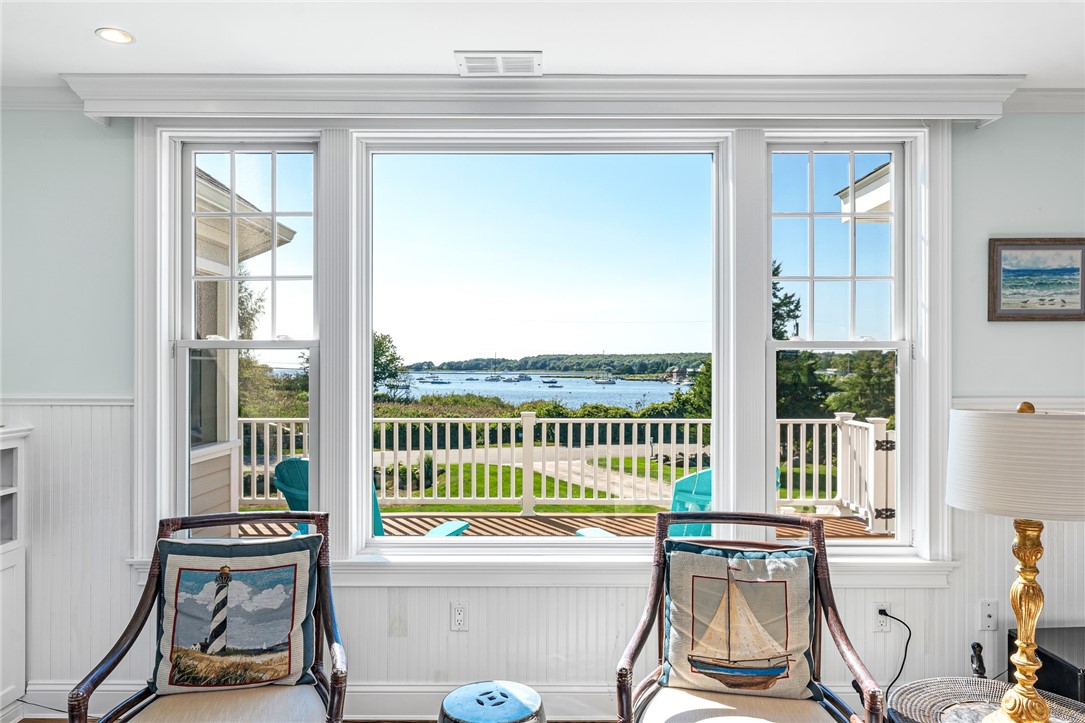 112 Avondale Road Westerly, RI 02891 - Photo 22 of 46