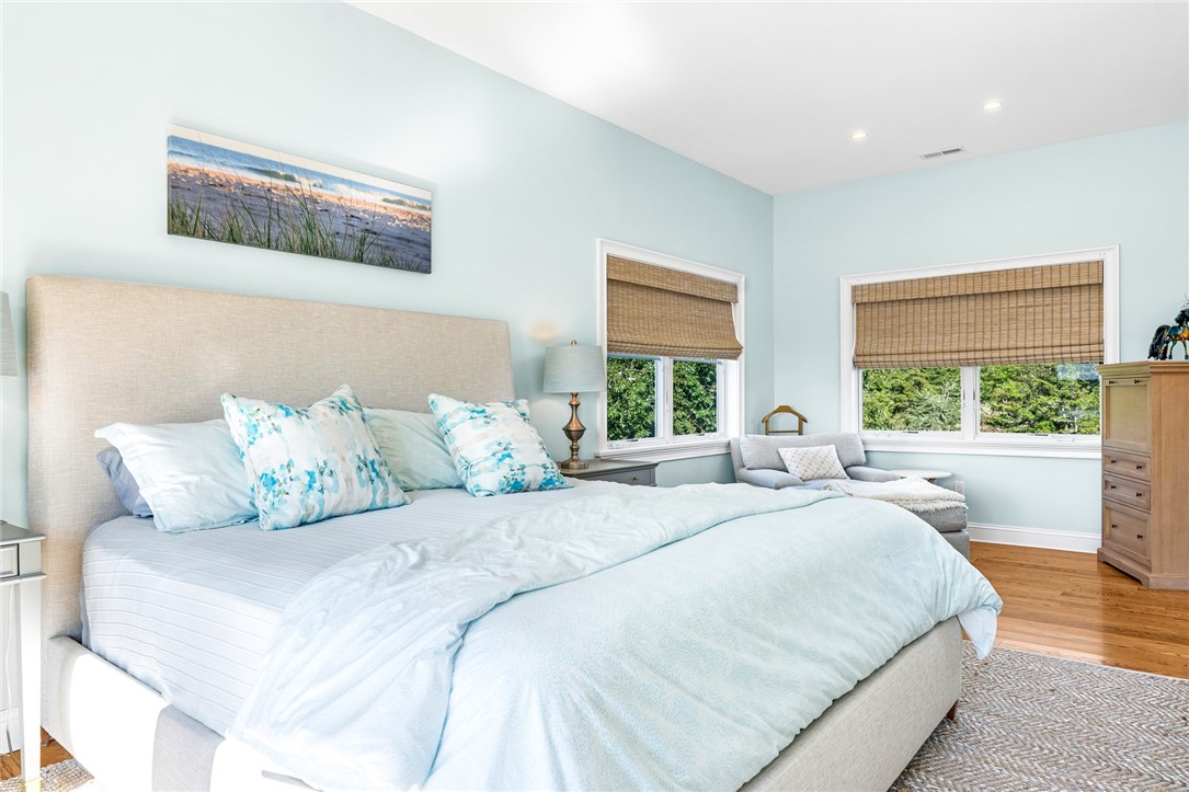 112 Avondale Road Westerly, RI 02891 - Photo 29 of 46