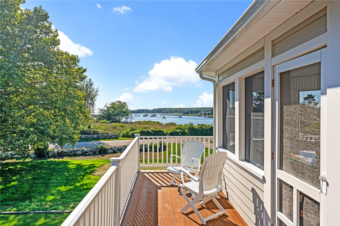 112 Avondale Road Westerly, RI 02891 - Photo 40 of 46