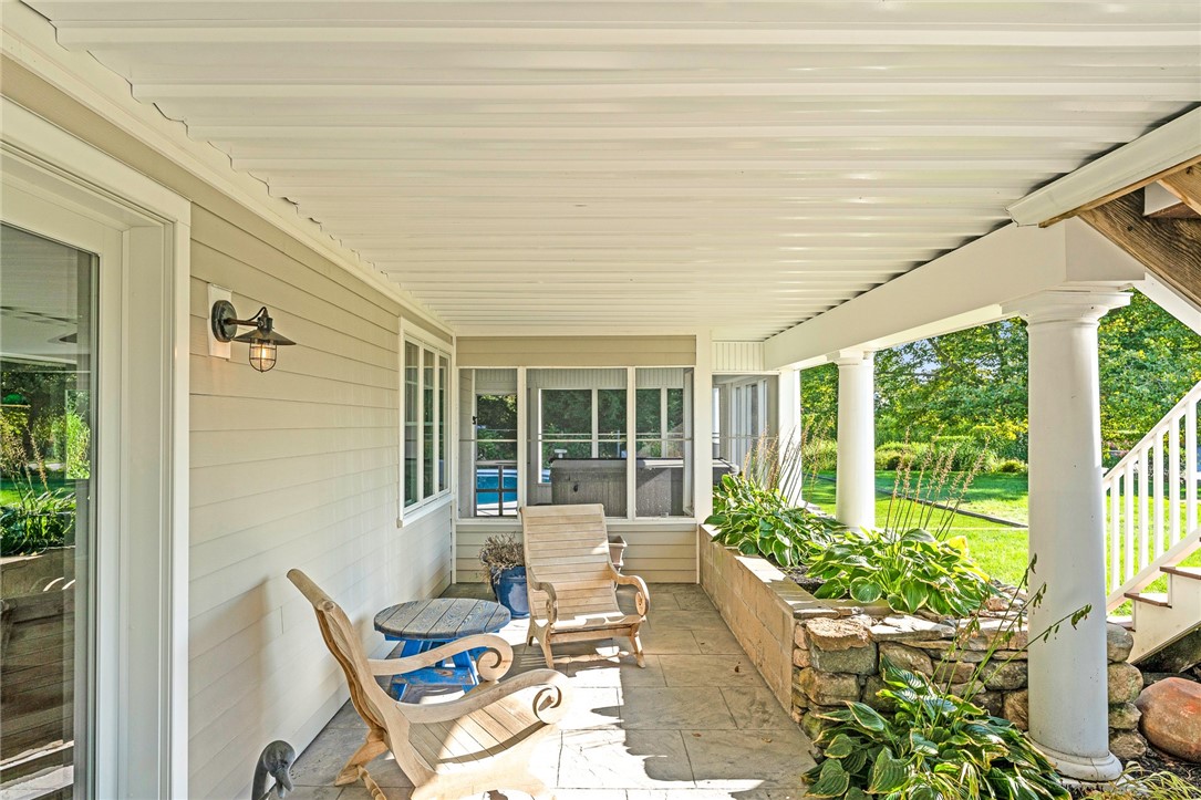 112 Avondale Road Westerly, RI 02891 - Photo 42 of 46