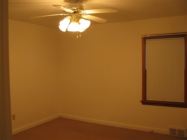 5702 Oneida Street Duluth, MN 55804 - Photo 8 of 8 Gallery Image 8