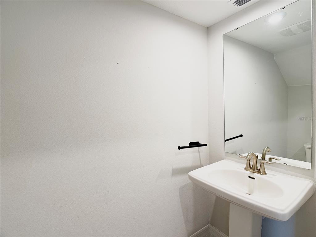 771 Spring Palms Loop Orlando, FL 32828 - Photo 14 of 40