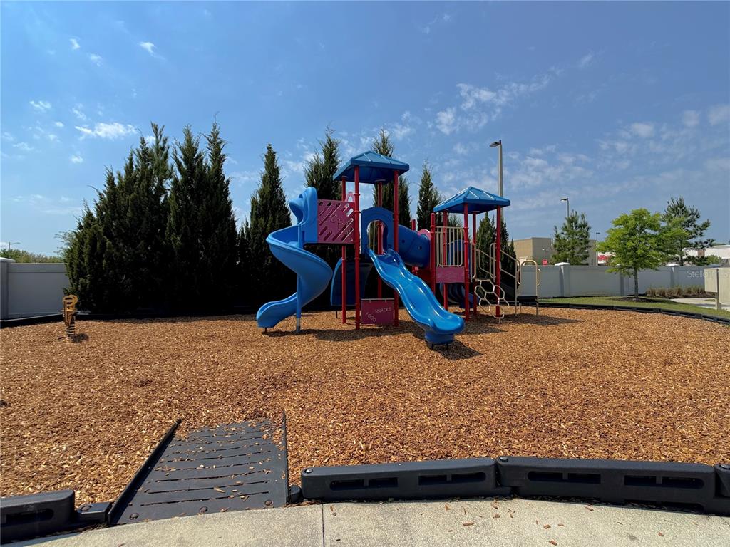 771 Spring Palms Loop Orlando, FL 32828 - Photo 35 of 40