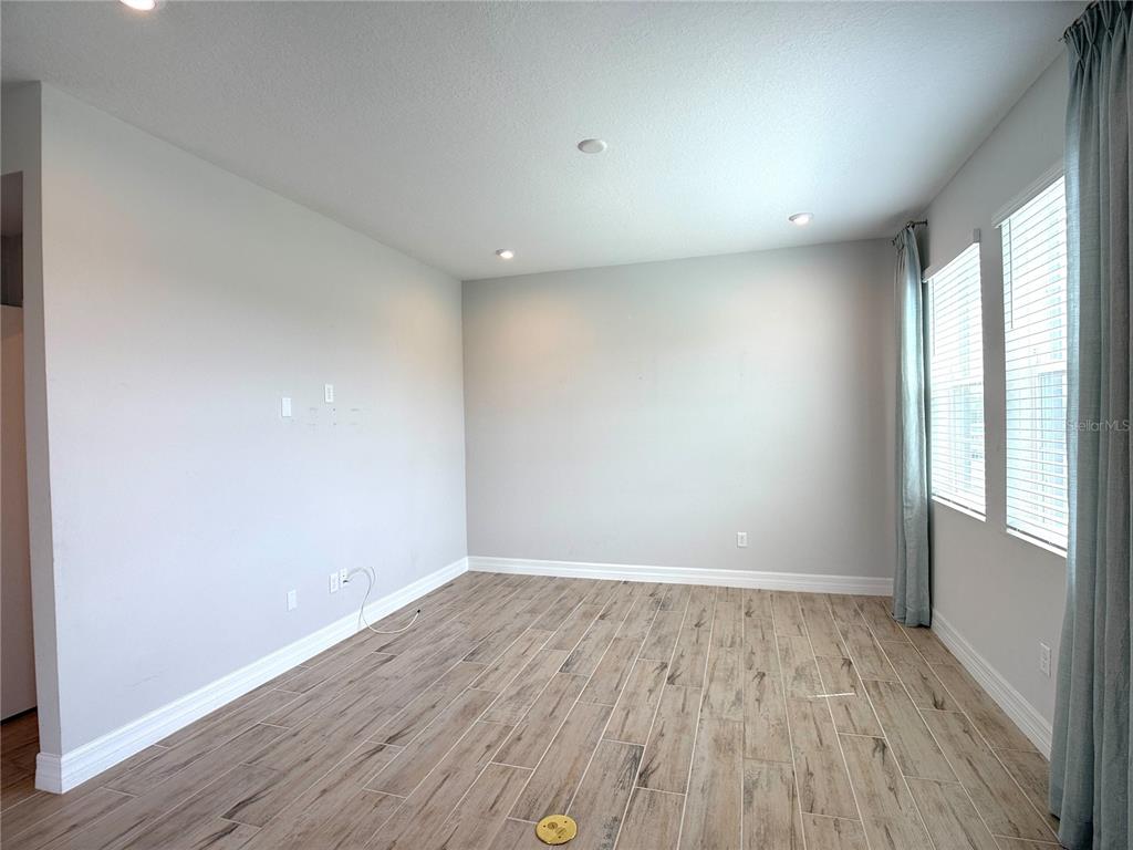 771 Spring Palms Loop Orlando, FL 32828 - Photo 10 of 40