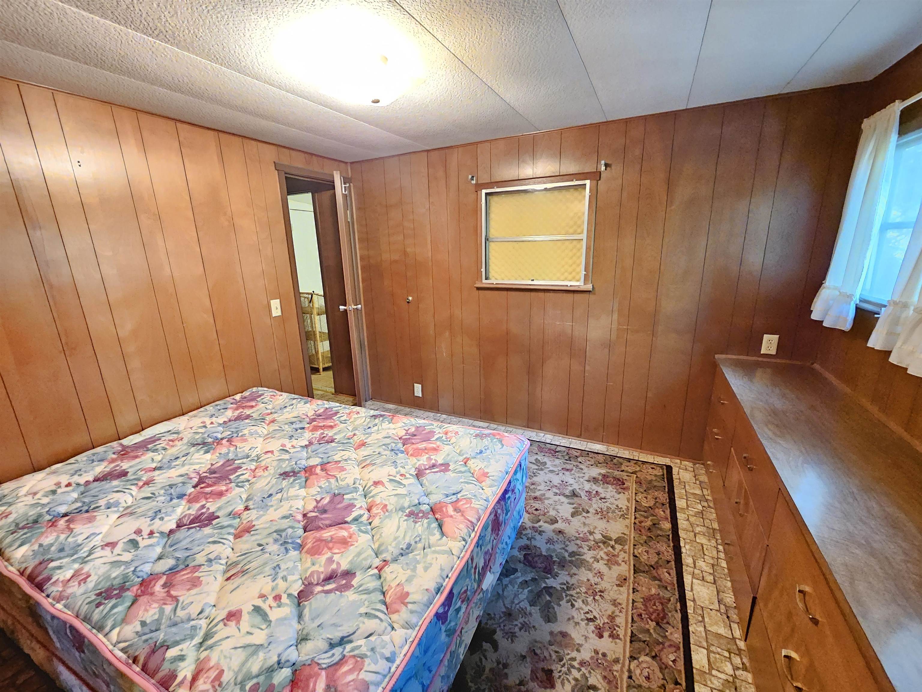 4058 Tamarack Bay Road Loon Lake, WA 99148 - Photo 13 of 30 Gallery Image 13