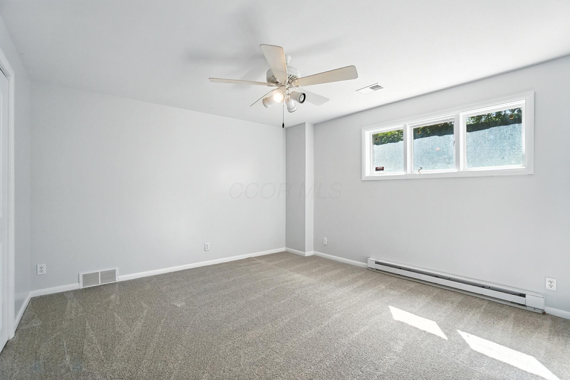 3885 Woodbridge Road Columbus, OH 43220 - Photo 97 of 158 093