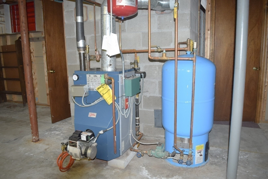 111 Bear Hill Road North Andover, MA 01845 - Photo 35 of 41 a view of a room with gym equipment