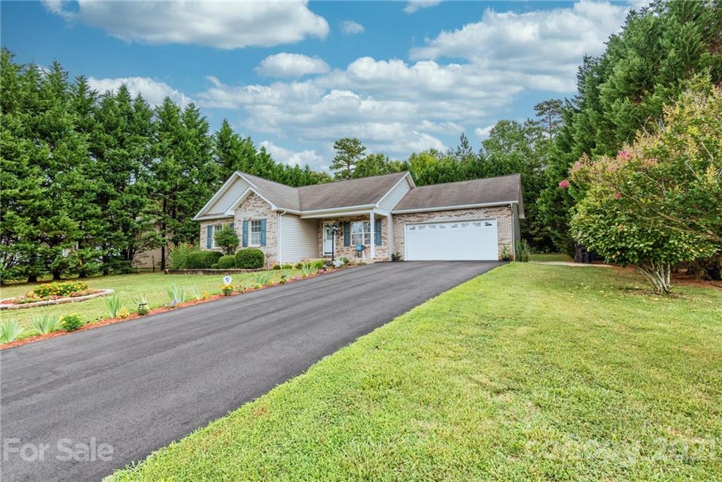 5106 Silver Tree Trail Conover, NC 28613 - Photo 13 of 46 Gallery Image 13